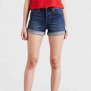 Levi’s Wedgie Shorts